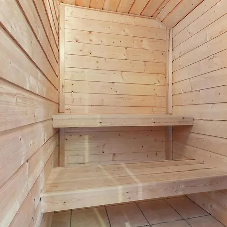 بيت للعطل Lovely In Sjolund With Sauna